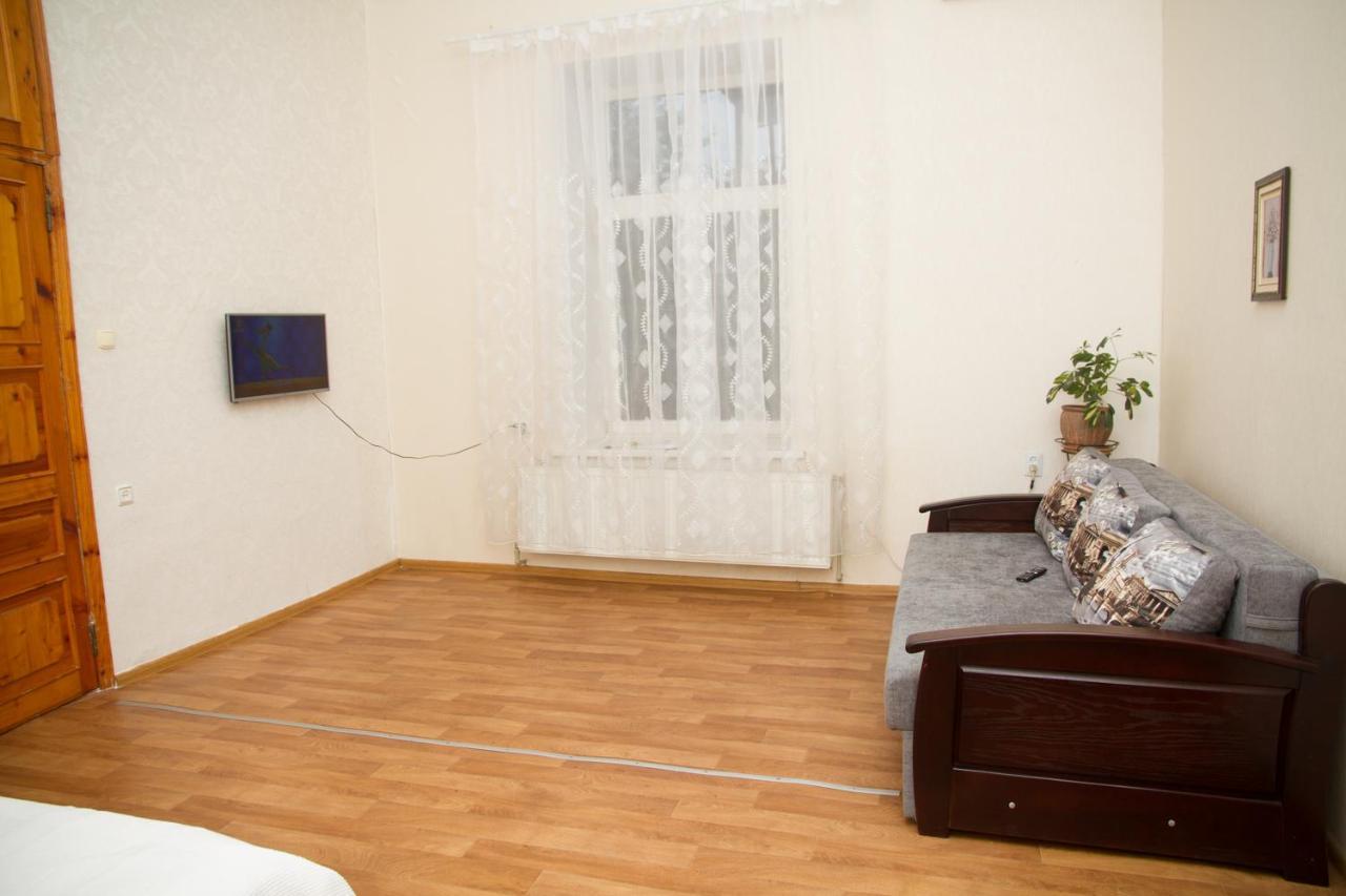 Apartment On Zhukovskogo Odessa Dış mekan fotoğraf